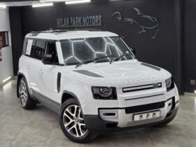 2020 Land Rover Defender 110 P300 SE