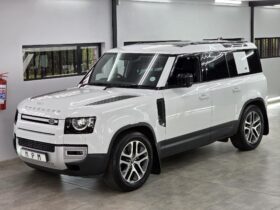 2020 Land Rover Defender 110 P300 SE