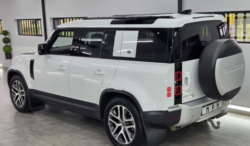 2020 Land Rover Defender 110 P300 SE full