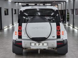 2020 Land Rover Defender 110 P300 SE