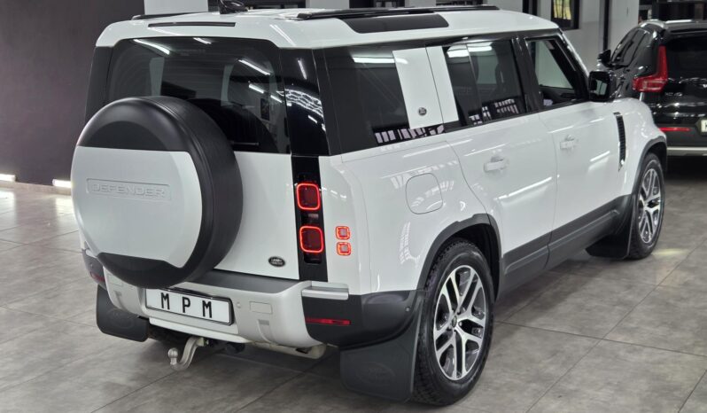 2020 Land Rover Defender 110 P300 SE full