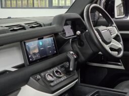 2020 Land Rover Defender 110 P300 SE full