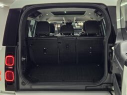 2020 Land Rover Defender 110 P300 SE full